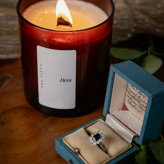 Creating Unforgettable Weddings with Scent-Scaping: The Luxurious Power of Personalized, Hand-Poured Candles